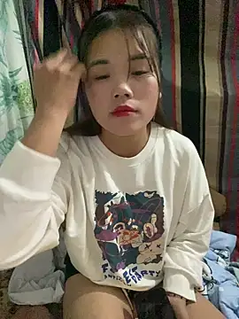 nachi-baby online show from December 1, 7:05 pm