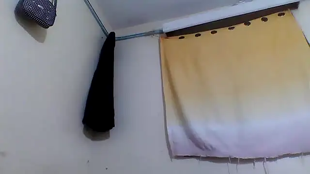 noluthandozuma online show from February 20, 9:48 pm