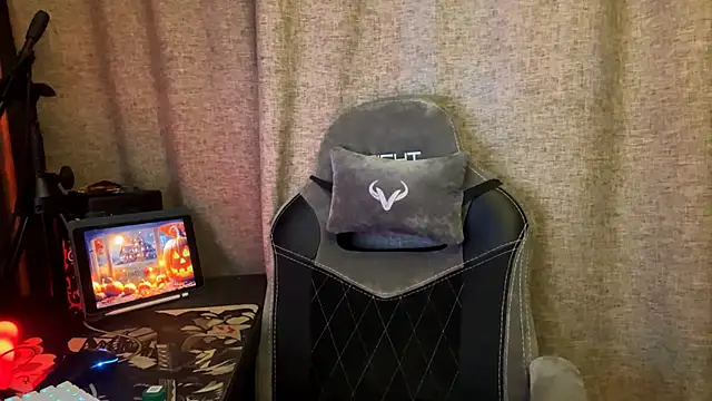 Softixq online show from October 30, 1:56 pm