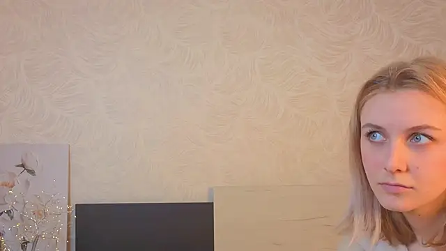 betweenUse online show from December 18, 5:34 am