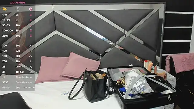 ScarlettParker online show from November 22, 12:19 pm