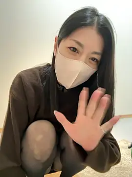 akimix xoxo online show from November 25, 1:35 pm