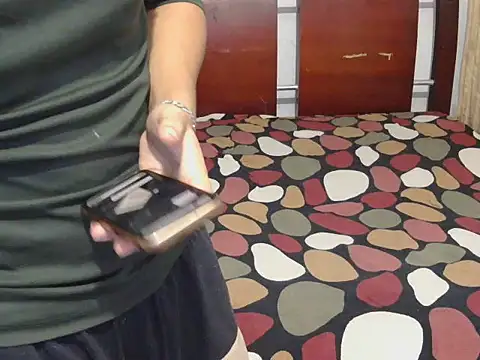 fer luna online show from November 6, 5:13 am