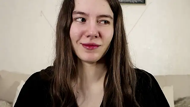 Petalwren online show from February 15, 11:42 am