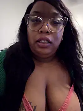 TigOBittiesTheOriginal online show from November 8, 3:39 pm