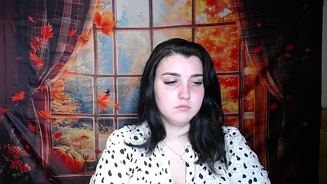 ScarletCargo online show from November 13, 6:29 pm