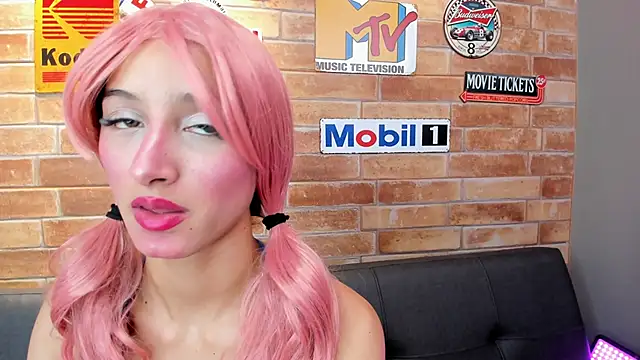 foxy sharlotte online show from February 6, 6:33 pm