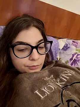 sweetbabygirlforyou online show from December 4, 9:00 am