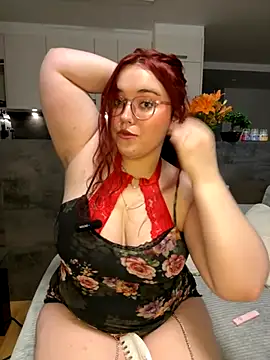 Ravelii online show from December 1, 2:09 pm