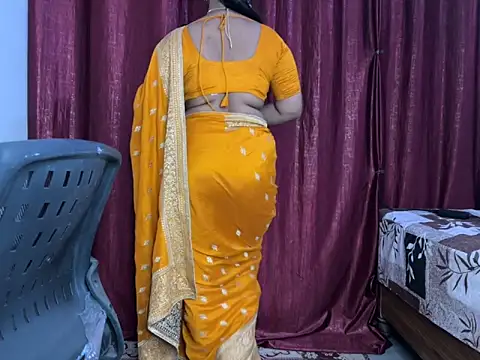 Ritika janu online show from December 4, 4:41 pm