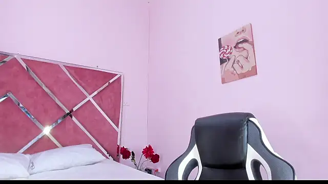 SoriEaston online show from February 11, 12:50 pm