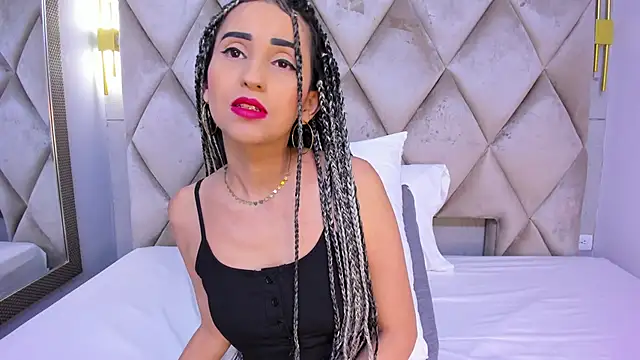 violett rabbit  online show from January 16, 8:16 pm