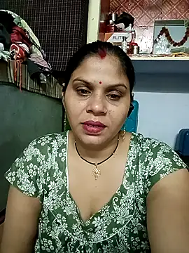 HayatKapoor online show from November 24, 8:00 pm