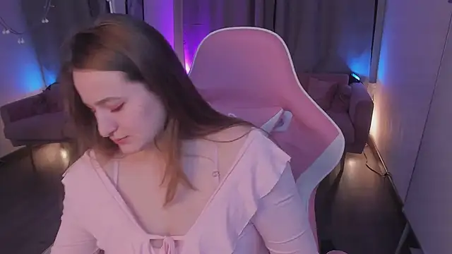 Sofi Mell online show from December 3, 2:19 pm