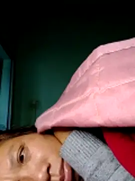 bella-la online show from February 11, 12:25 am