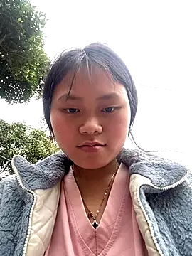 Sophia-123 online show from December 18, 7:35 am