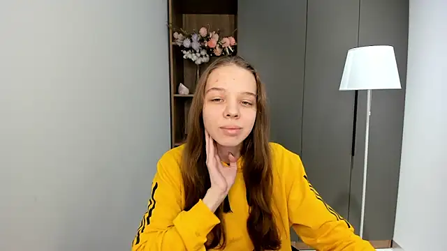 CorazonKlann online show from October 28, 11:27 am