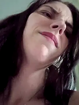 Heavenlyangelforever online show from November 11, 8:06 pm