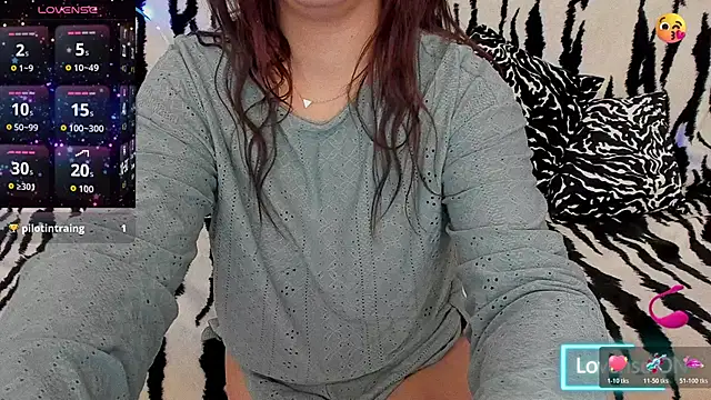 GlowMimi online show from November 2, 10:46 pm