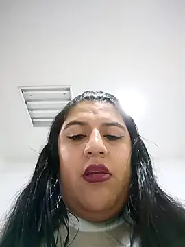 Naaoomii1 online show from November 4, 2:16 am