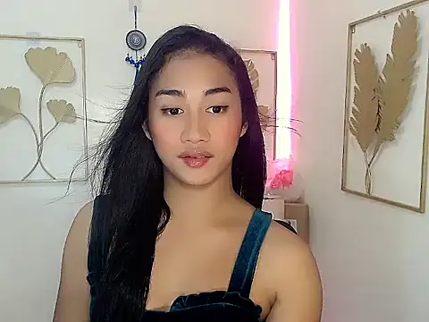 Gorgeousnicole  online show from October 28, 12:55 pm