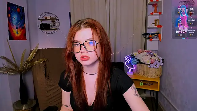 isabel wave online show from April 7, 7:27 pm