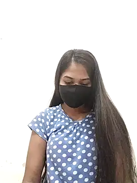 Green LaDY66 online show from November 9, 2:40 am