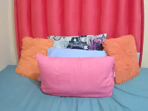 BubblegumBaddiexxxx online show from November 8, 5:51 pm