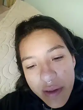 Skay bluee online show from November 24, 6:10 pm