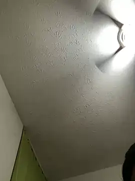 Valedc123 online show from March 2, 2:00 am