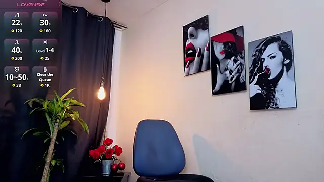 Flor Gil online show from November 28, 3:42 am