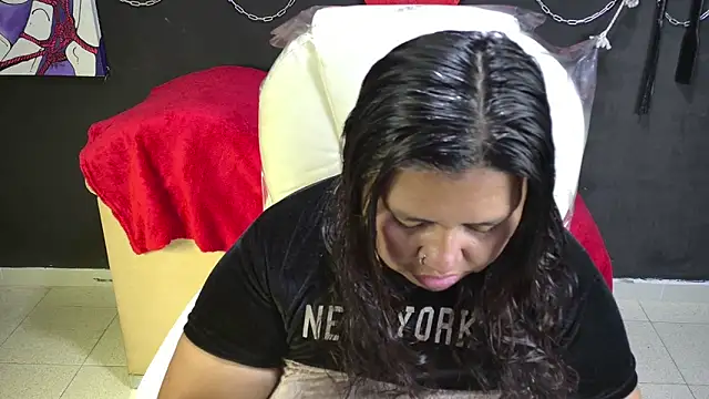 serenamystsh online show from November 25, 1:41 am