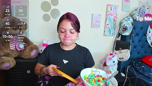 Emma boo online show from February 10, 3:04 pm