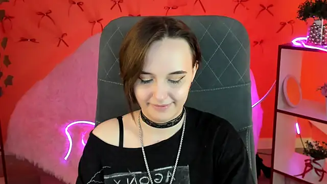 IreneBailey online show from November 12, 9:07 am