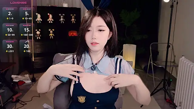 wanoubaobao online show from December 3, 1:24 pm