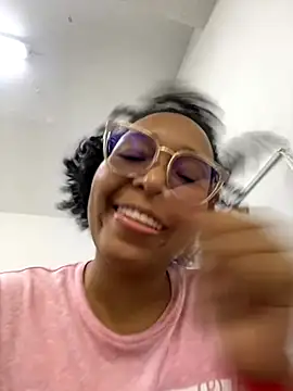 SHAILABROWN online show from November 16, 8:31 pm