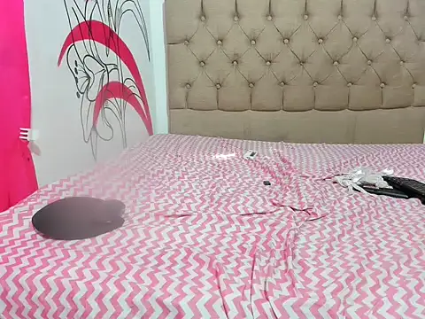 Meli lewis online show from November 12, 2:26 pm