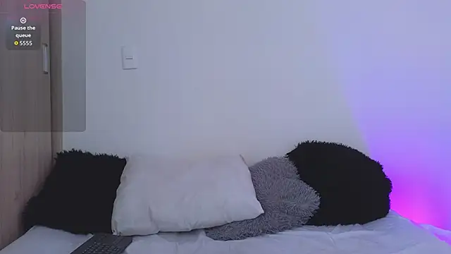 kasey  online show from December 15, 7:08 pm