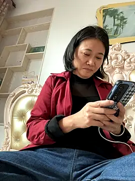 daaqnn online show from November 11, 6:09 am