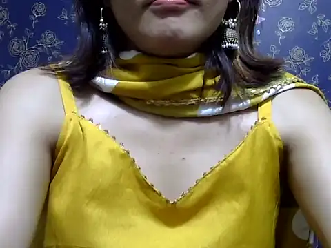 maira 33 online show from February 14, 7:16 pm