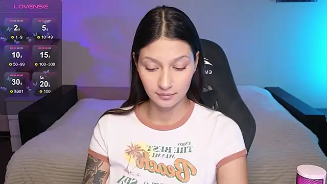 Nikol Goldysss online show from November 13, 8:13 am