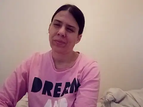 hotnathy69 online show from December 18, 8:30 am