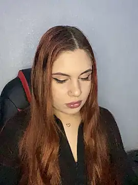 Miss LindaFoxy online show from December 16, 2:23 pm