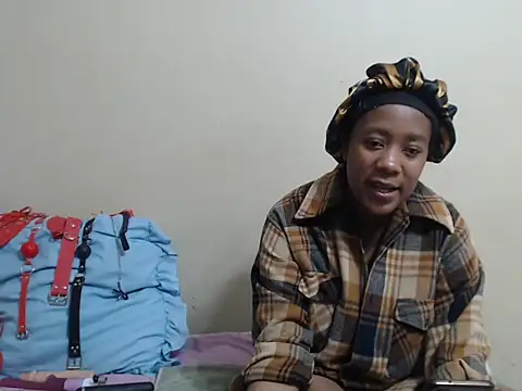 SexyLipss  online show from November 22, 3:58 pm