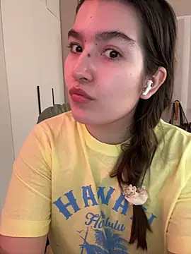 provocatrixxxx online show from March 4, 7:48 am