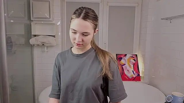 LeenaPuita online show from February 15, 4:28 pm