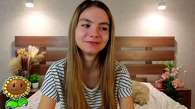 MargieDavidson online show from February 19, 7:41 am