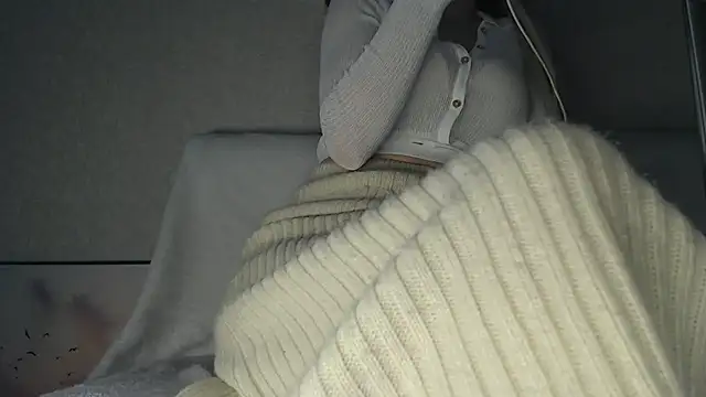 charm  me online show from February 16, 9:58 pm