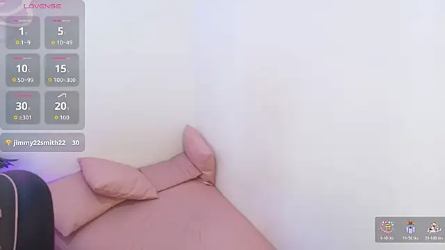 PEACHY TAY online show from December 3, 12:18 pm