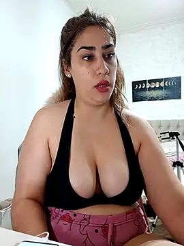 nahiarabiel33 online show from November 25, 2:08 pm